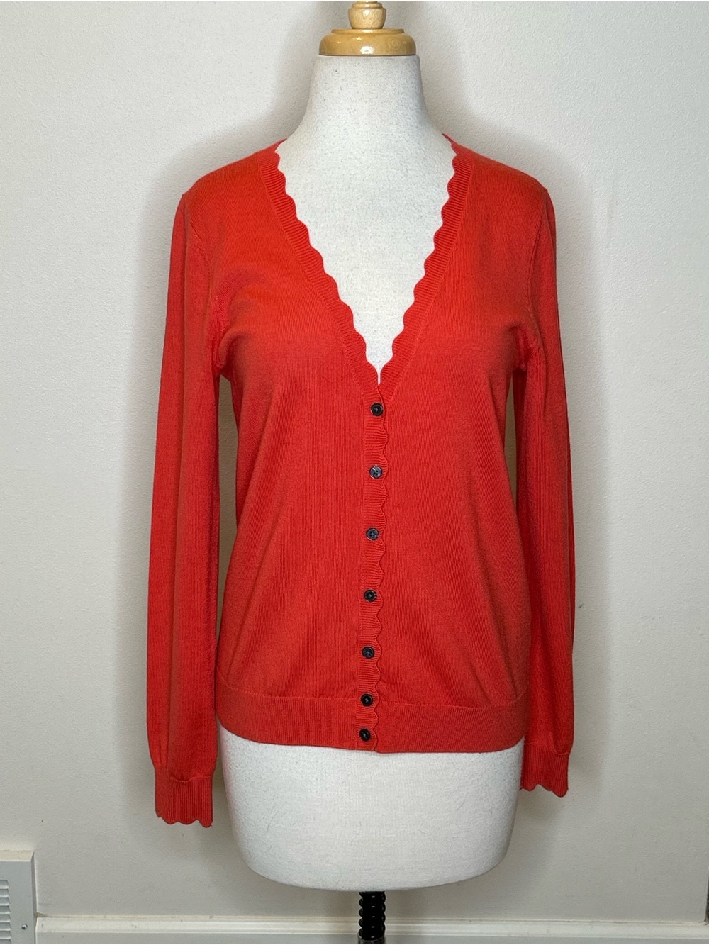 Boden Classic Scallop-Edge Women's Wool Cardigan Sweater Size 6